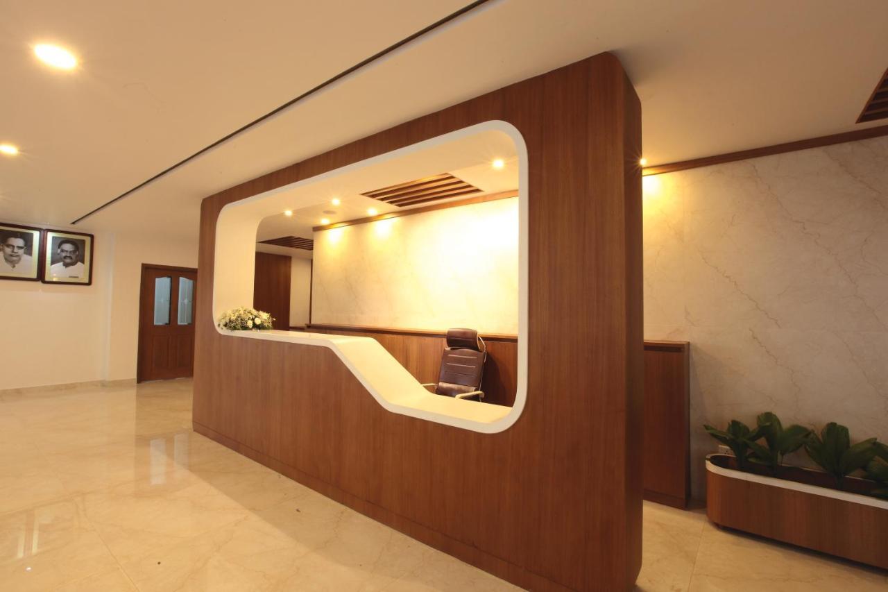 Hotel Maharani Pala Экстерьер фото